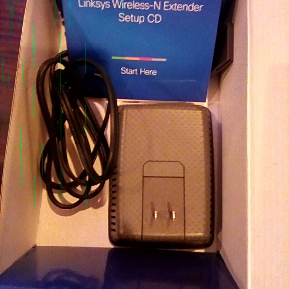 Linksys Wireless Router - Picture 3 of 3